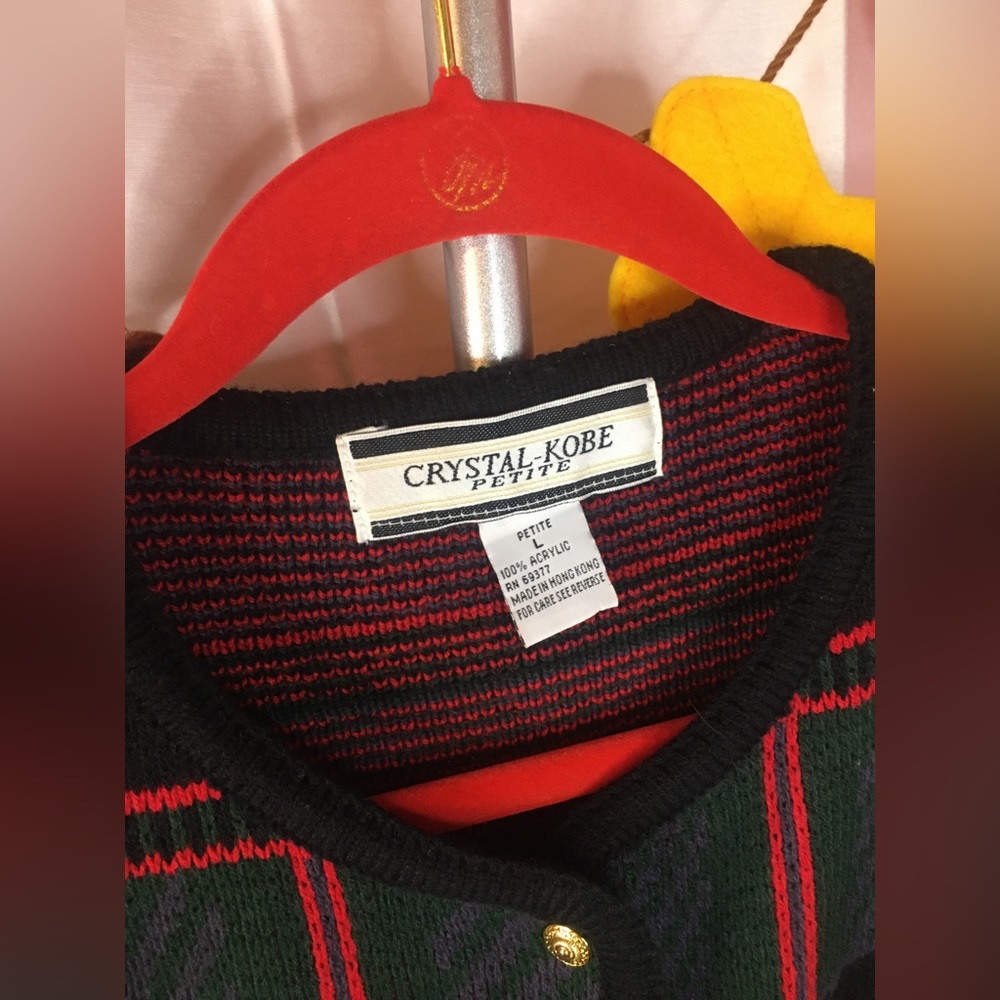 Crystal Kobe Petite | Women’s multicolored Plaid Print Cardigan Sweater - Picture 2 of 7